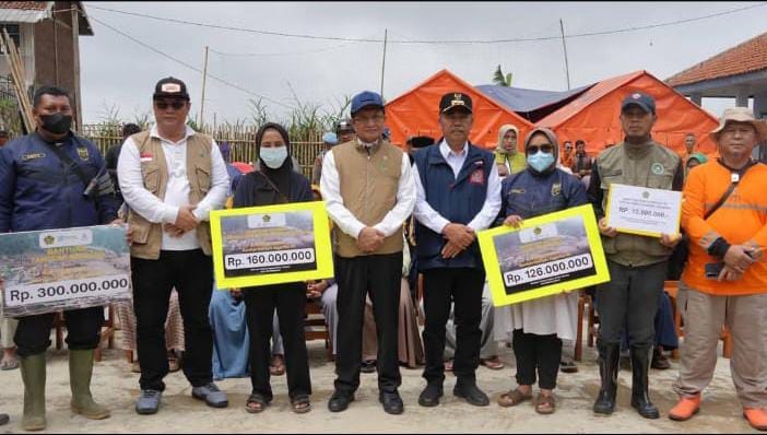 Menag Tegaskan Komitmen Negara Pulihkan Madrasah Terdampak Longsor