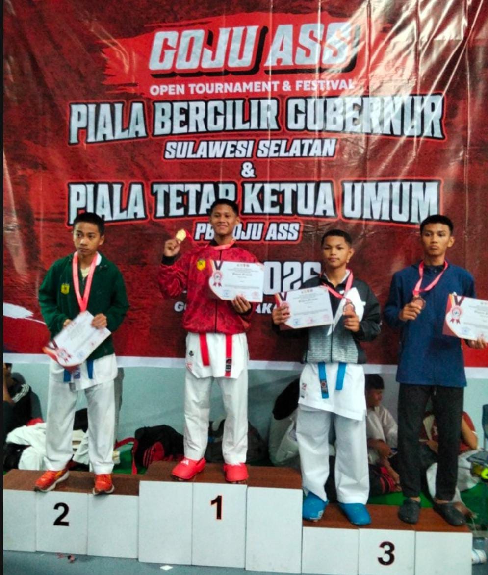 Sabet Emas di Piala Gubernur, Karateka MAN 2 Makassar Tegaskan Dominasi di Level Provinsi