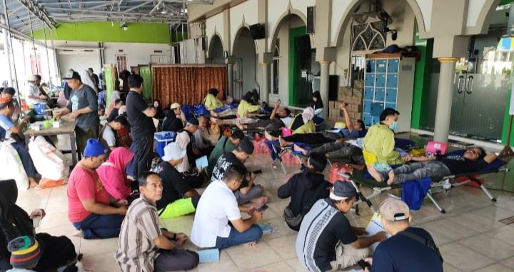 Donor Darah di Mesjid Ar Rahmah Sungai Andai Banjarmasin Berhasil Dapat 121 Kantong Darah