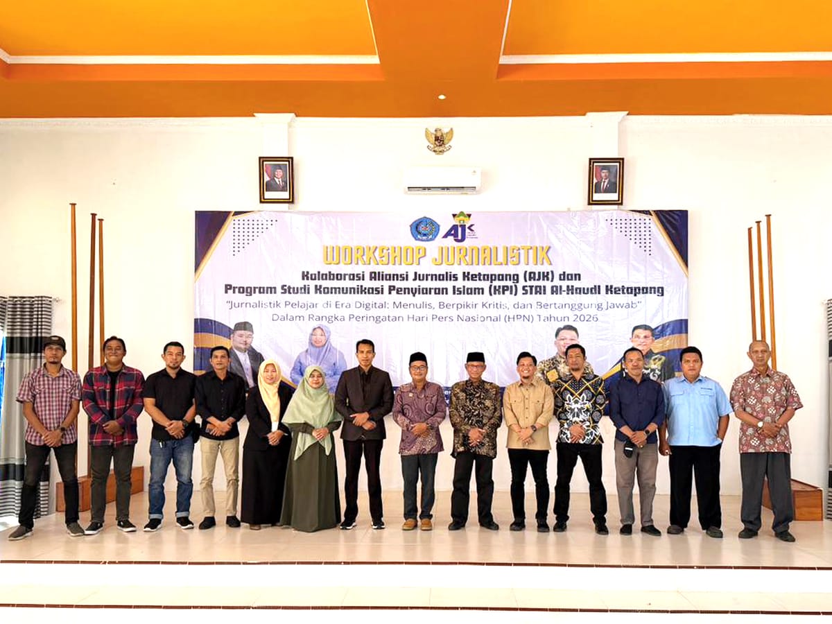 Di Tengah Banjir Hoaks, Pelajar Ketapang Dibekali Jurnalistik Bertanggung Jawab