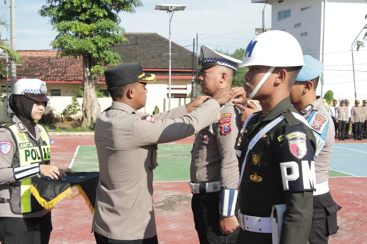 Polres Sumenep Gelar Apel Operasi Keselamatan Semeru 2026 Guna Ciptakan Keamanan dan Keselamatan Berlalulintas di Jalan Raya
