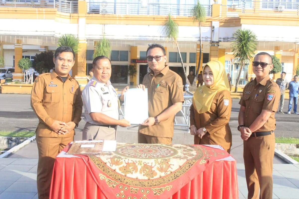 Percepatan Pembangunan Sekolah Rakyat, Pemkab Pasaman Barat Terima Sertifikat dan Hibah Tanah