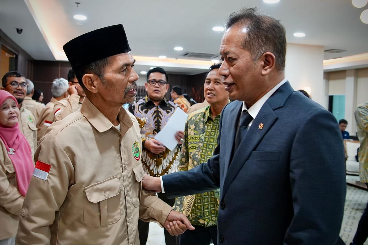 Kementerian Koperasi Kolaborasi Dengan Serikat Petani Indonesia Untuk Ketahanan Pangan dan Kesejahteraan  Petani