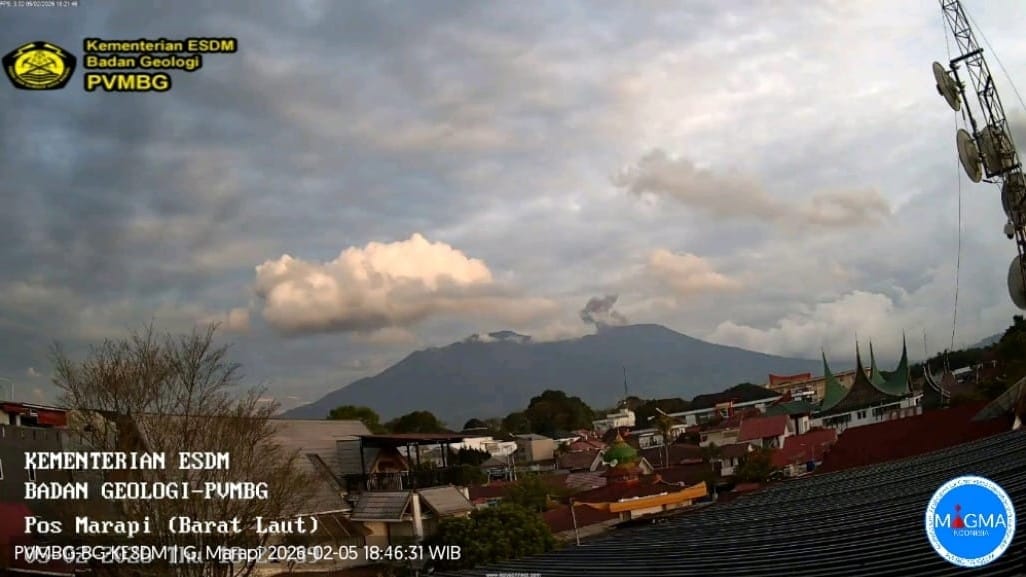 Dua Kali Erupsi Sehari, Gunung Marapi Semburkan Abu hingga 600 Meter.