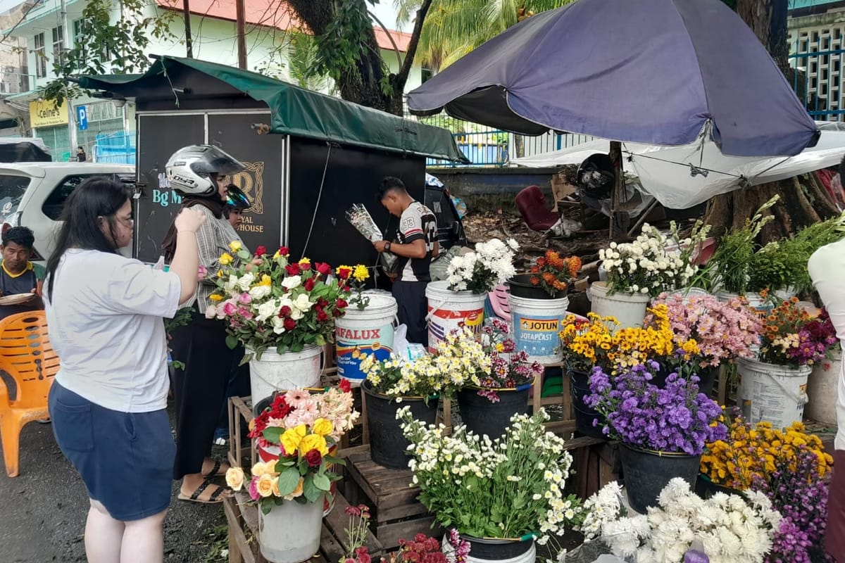 Filosofi ' Hua Kai Fu Gui': Mengapa Bunga Jadi Simbol Kemakmuran Wajib Saat Imlek