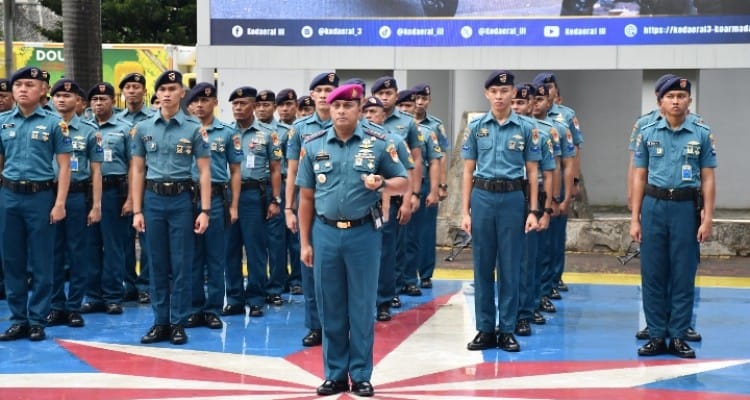 Angkatan Laut, Memberikan Penghargaan Kepada Prajurit Berprestasi Dankodaeral III