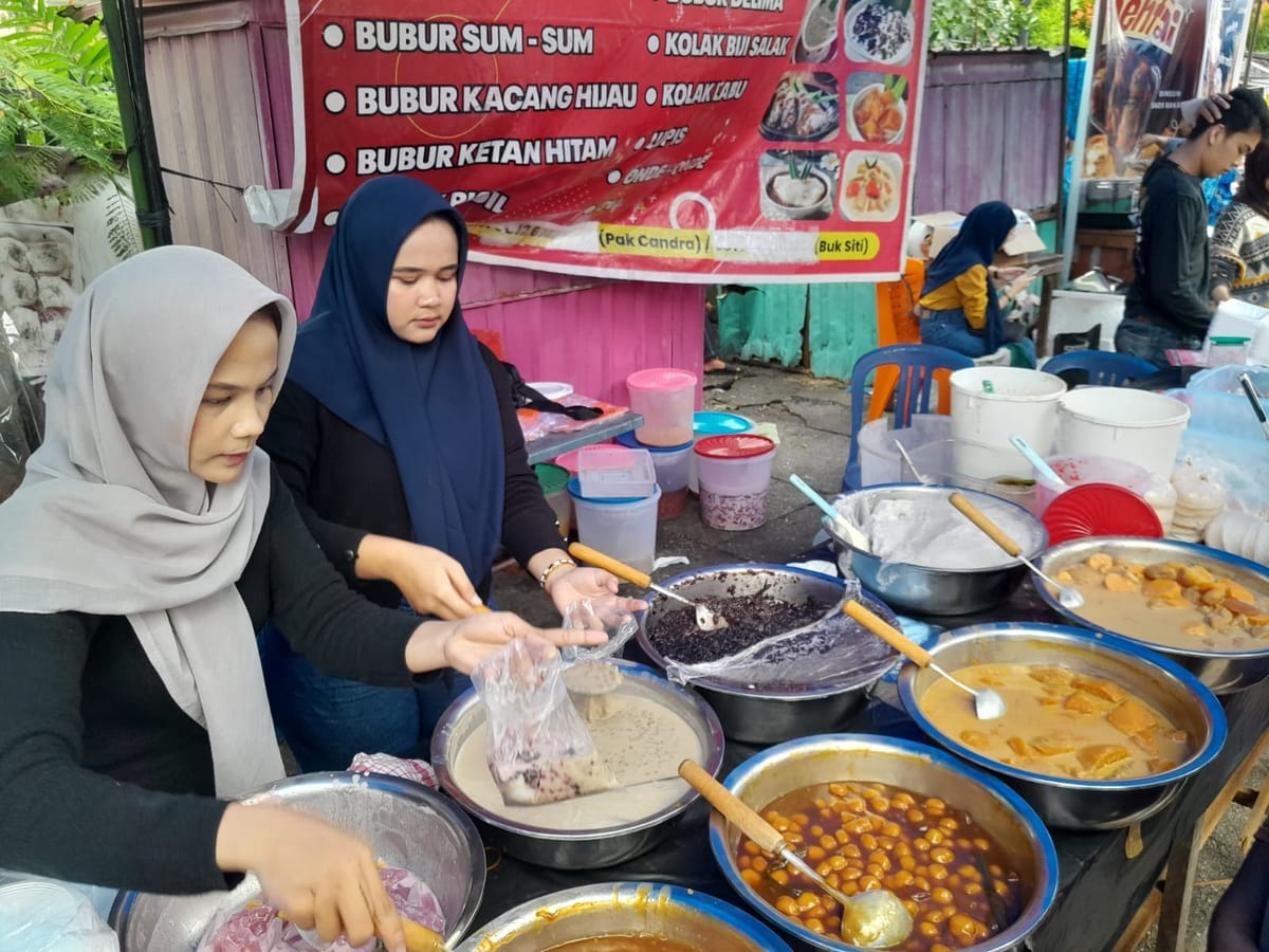 Surga Takjil, Dari Jajanan Jadul hingga Menu Kekinian Ada di Pasar Ramadhan WR Supratman Pekanbaru