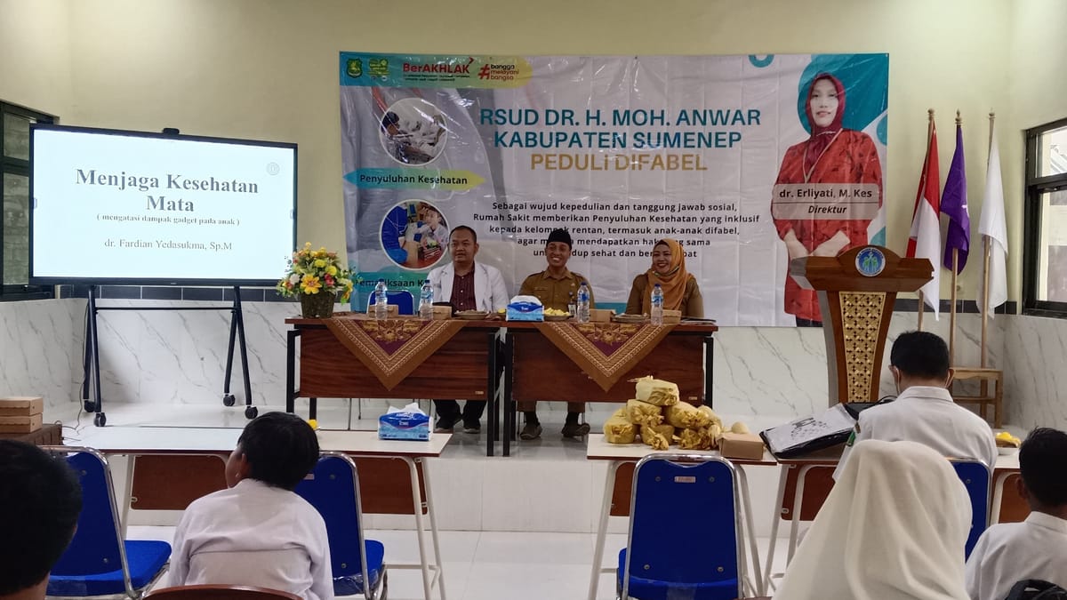 RSUD Sumenep Beri Penyuluhan Kesehatan pada Siswa SLB