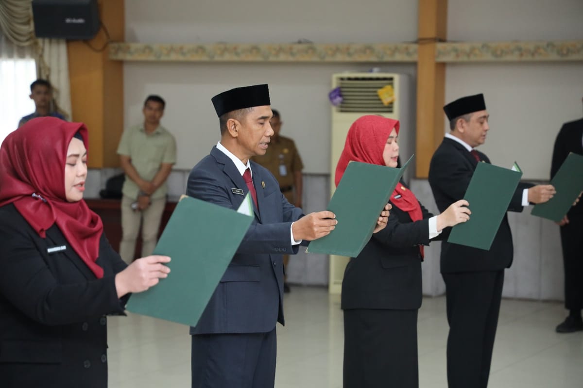 Lantik  Pejabat, Wali Kota Pontianak Minta Kerja Cepat dan Terukur