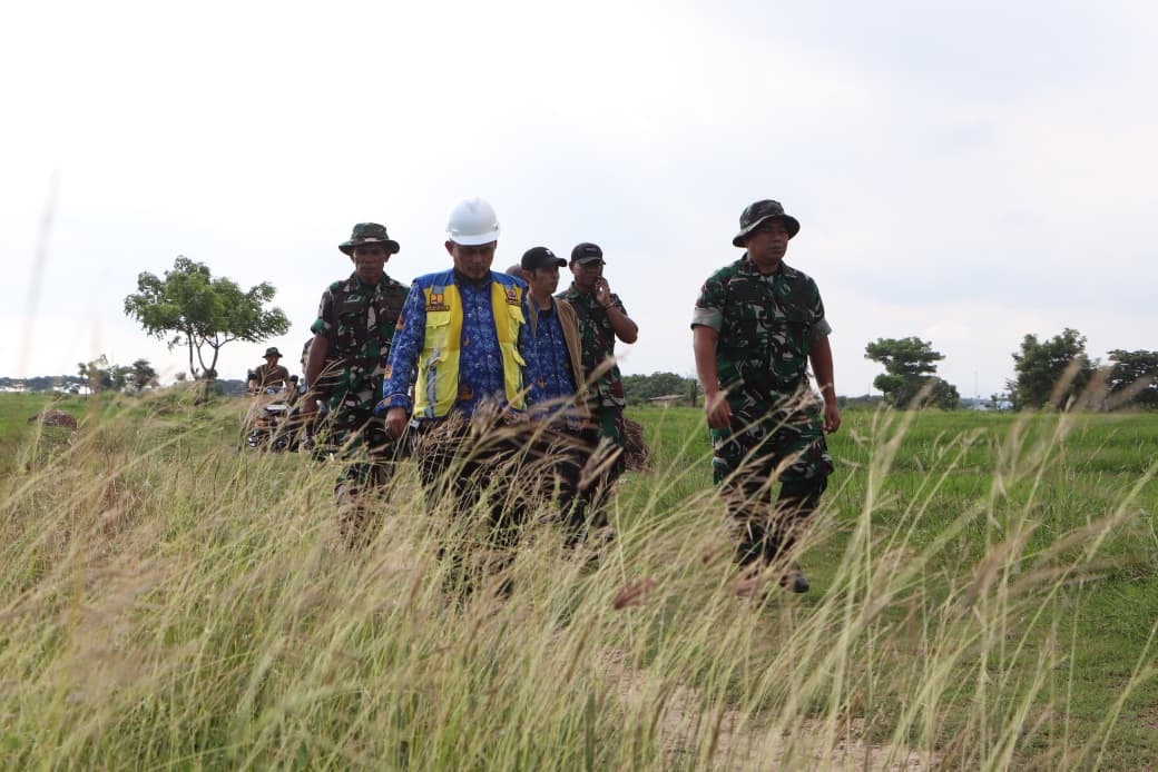 Pastikan  TMMD Tepat Sasaran,   Dandim 1425/Jeneponto Tinjau Desa Arungkeke Pallantikang