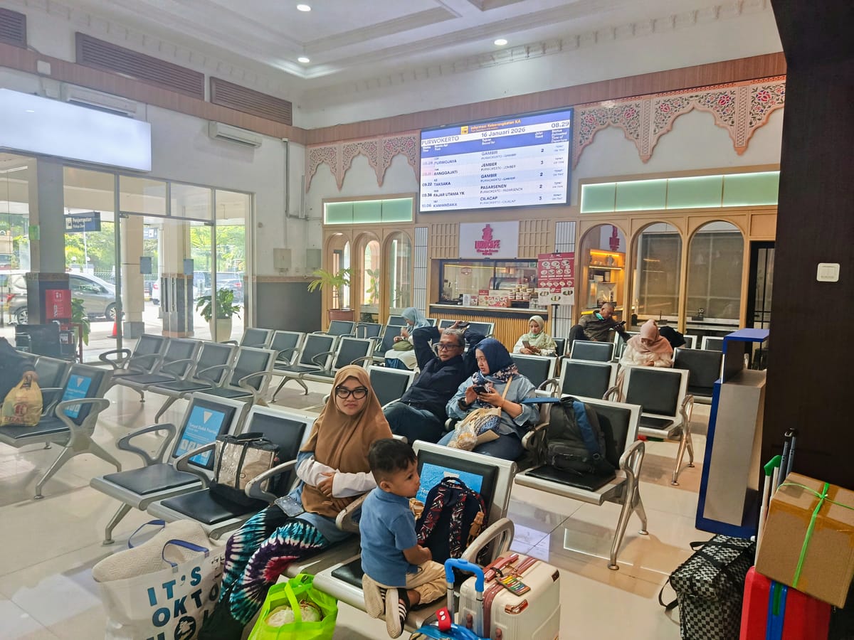 Stasiun Purwokerto Buka Layanan Penukaran Uang Baru Jelang Lebaran