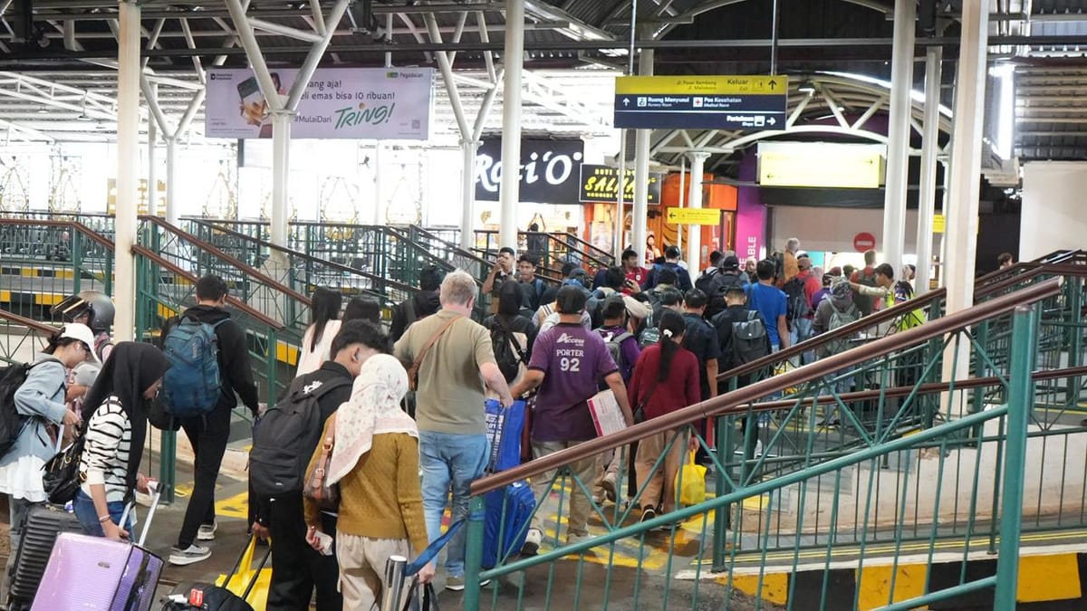 Melonjaknya Penumpang Jelang Idulfitri 2026, KAI Daop 6 Tambah Satu KA Solo Balapan–Gambir PP