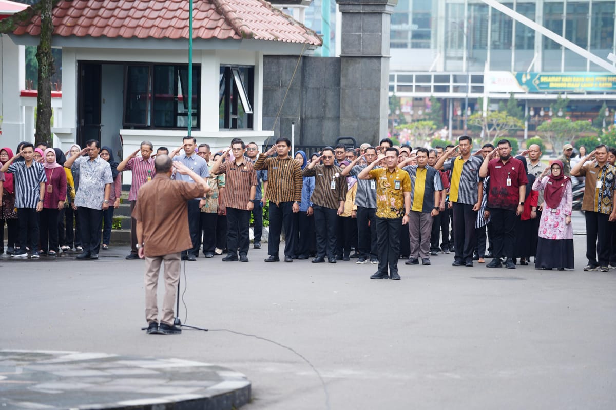 Bupati dan Wakil Bupati Banyumas Pimpin Apel Perdana dan Halal Bihalal Bersama ASN