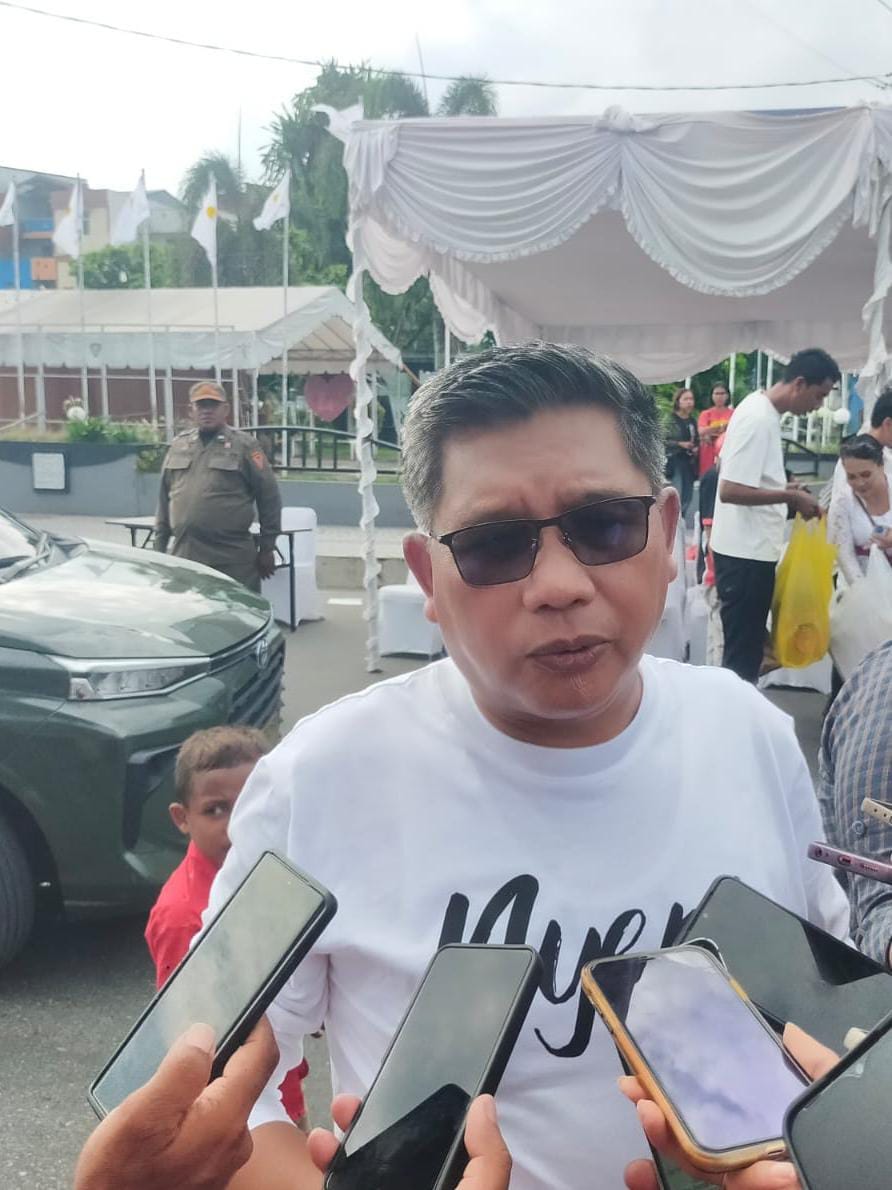 Wali Kota Ambon Minta Bantuan Pangan Jelang Idul fitri Tepat Sasaran