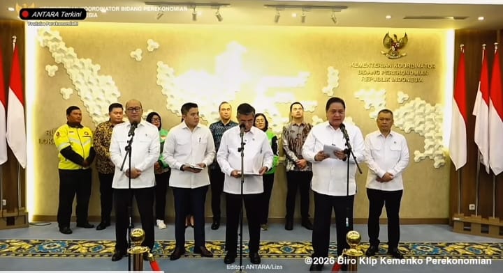 THR & BHR  Kapan Cair?