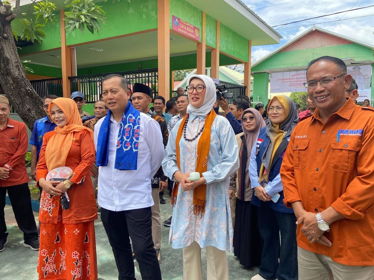 Safari Ramadan di Sumbawa, Gubernur NTB Pantau Harga Bahan Pokok di Pasar Brang Biji