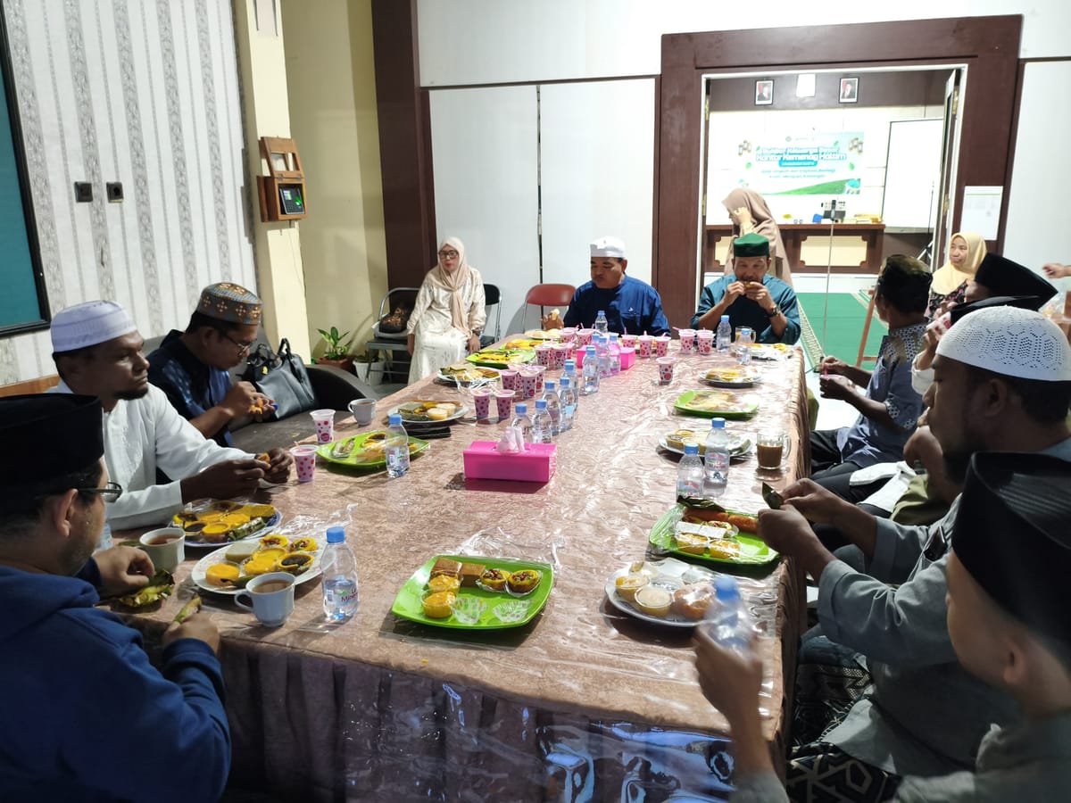 Kemenag Haltim Gelar Buka Puasa Bersama Pererat Silaturahmi, Memasuki Pertengahan Ramadan