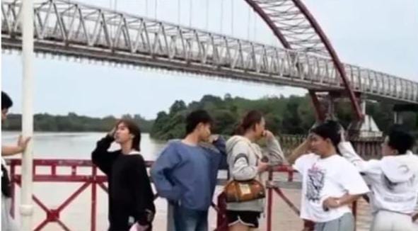 Mengenal Batas Kebebasan di Ruang Publik: Perspektif Sosial Atas Fenomena 'Diva Palangka Raya'