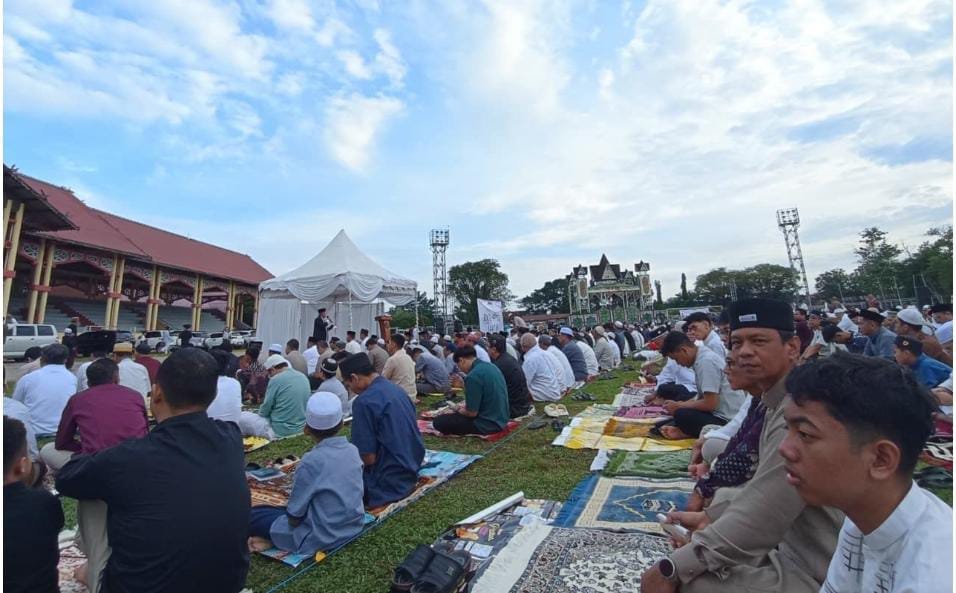 Salat Id Muhammadiyah di Mantikei, Pesan Kuat: Ramadan Bentuk Mental dan Moral Umat