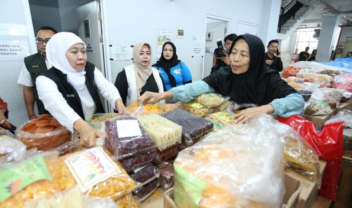 Pemprov Jatim Dorong Pemkab Pantau Harga dan Stok Bapokting