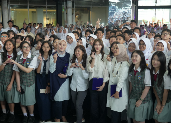 Pemerintah Cegah Risiko Kecanduan Gawai dan Paparan Konten Berbahaya Pada Anak di Bawah 16 Tahun