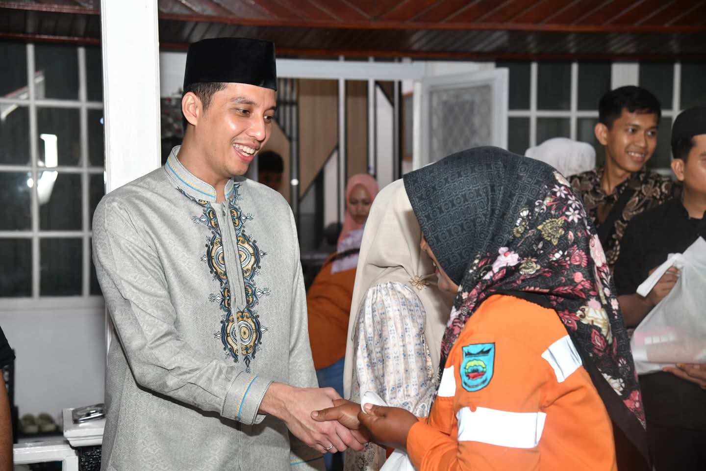 Apresiasi Pasukan Oranye, Wali Kota Sawahlunto Gelar Buka Puasa Bersama 175 Petugas Kebersihan
