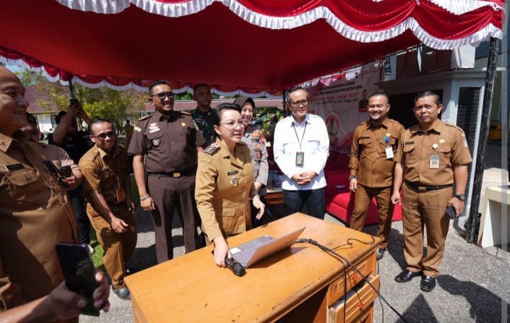 Karolin Pangkas Birokrasi Dukcapil, Layanan Dipantau ‘Intel’