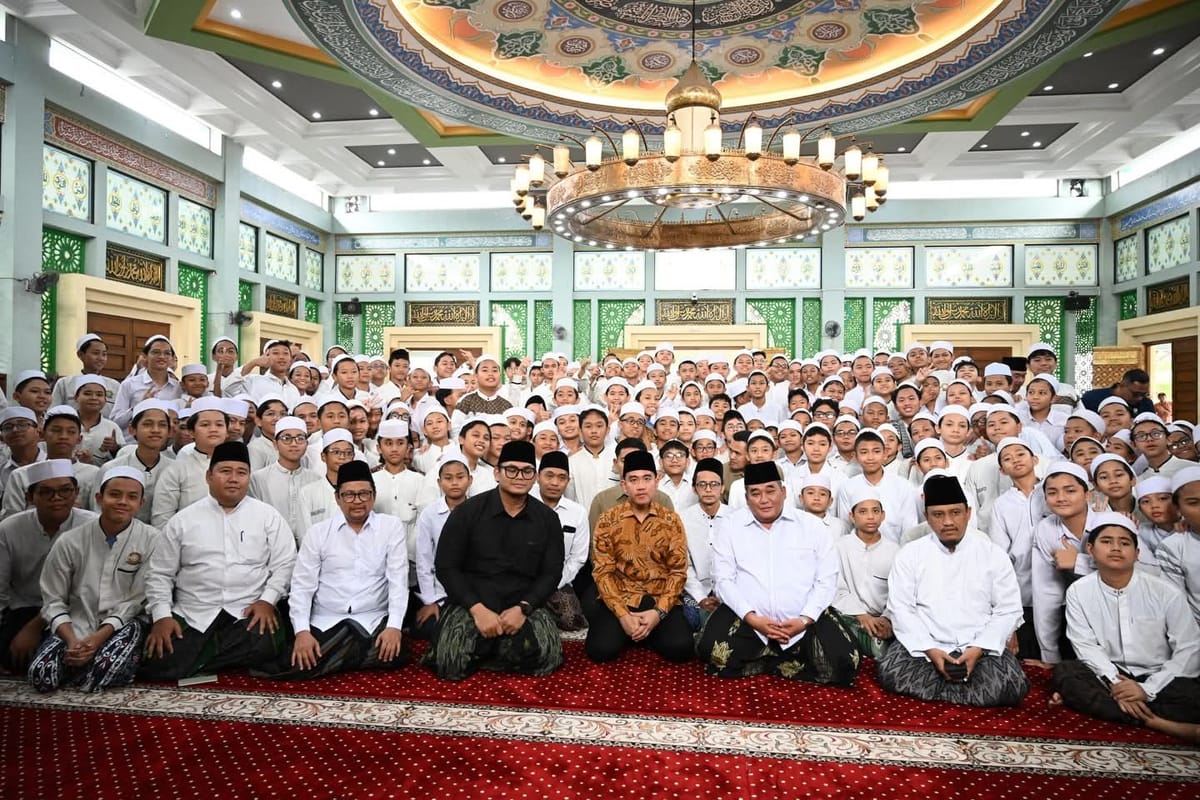 Safari Ramadan di Cilangkap, Wapres Dorong Transformasi Pesantren Jadi Pusat Ekonomi dan Inovasi