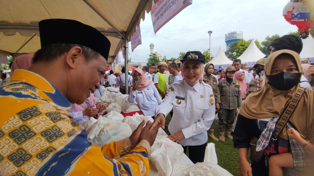 Kendal Sambut Lebaran dengan Harapan dari Pasar Murah