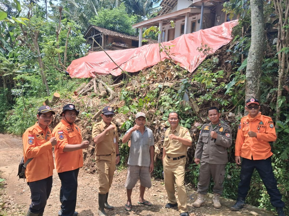 Bupati Jember Respon Cepat Bencana Tanah Longsor di Desa Klungkung