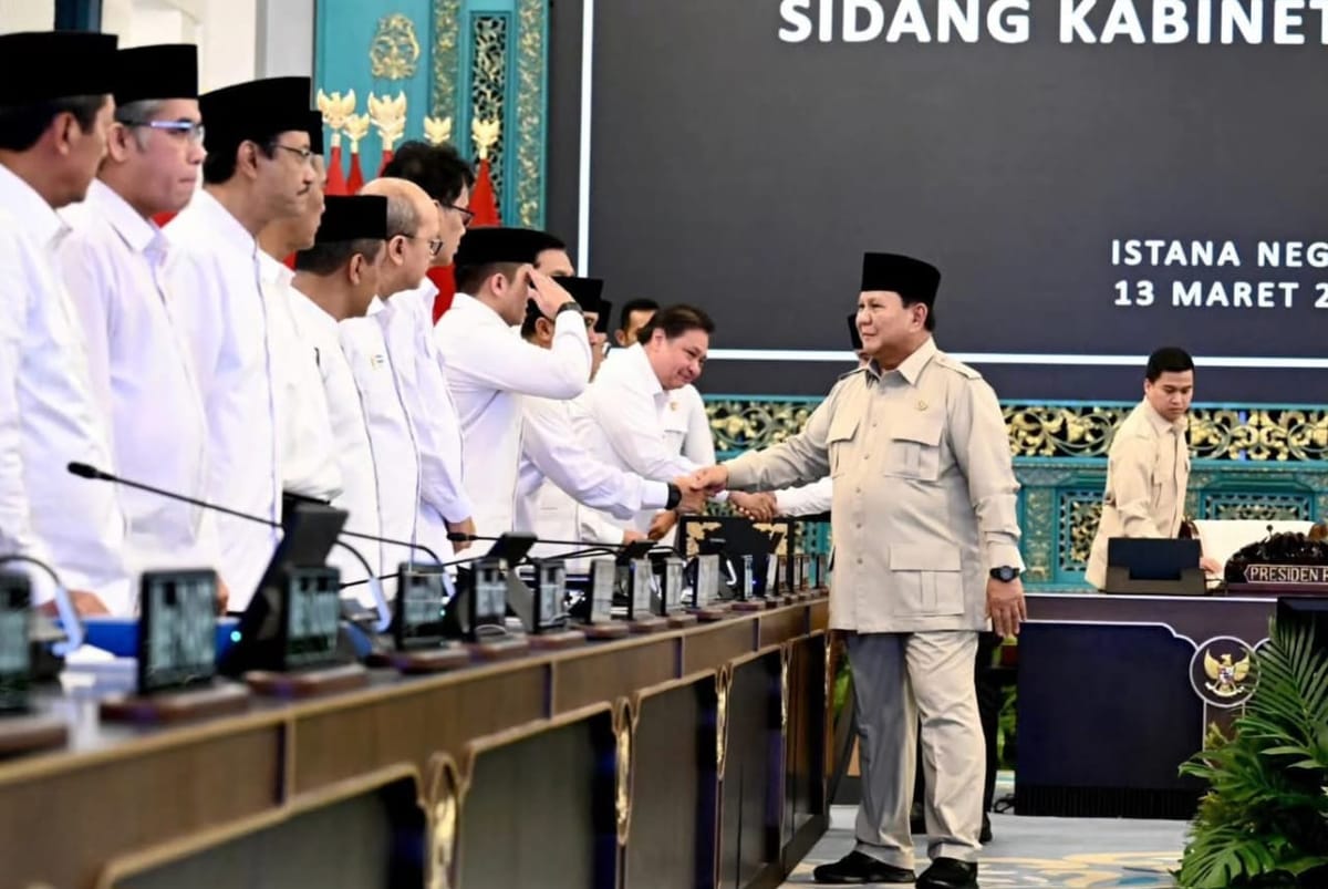 Pimpin Sidang Kabinet, Presiden Prabowo: Dinamika Krisis Global Menjadi Momentum Mempercepat Swasembada Pangan dan Energi