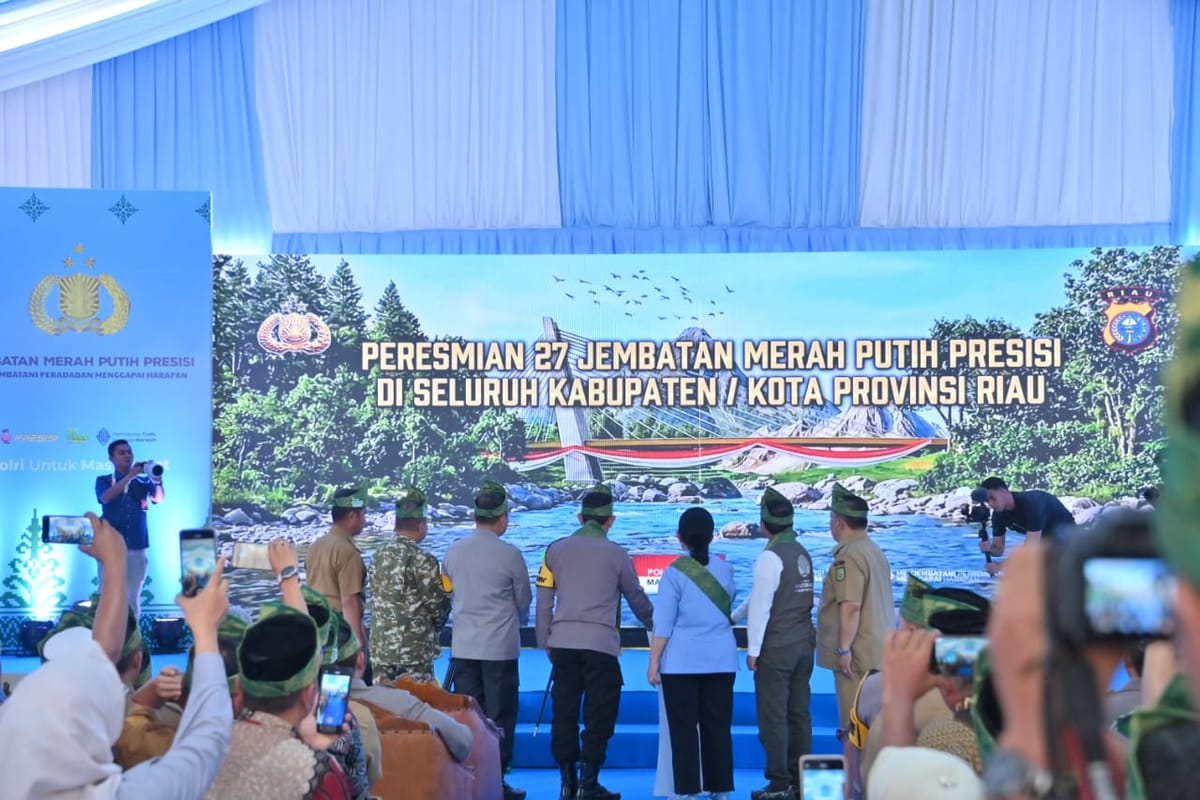 Bupati Bengkalis Hadiri Peresmian dan Peletakan Batu Pertama  Jembatan Merah Putih Presisi Oleh Kapolri