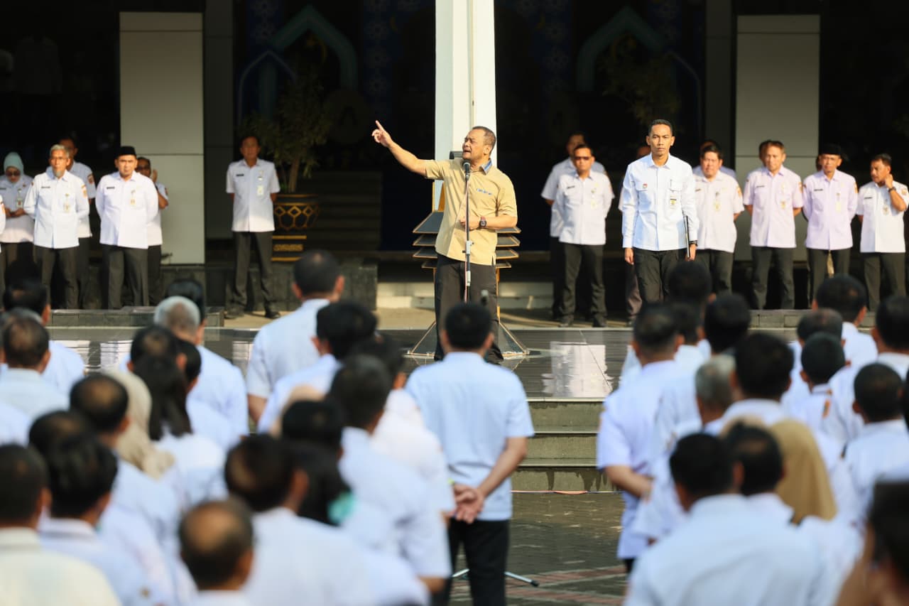 Gubernur Ahmad Luthfi Meminta ASN Terus Melakukan Pelayanan Kepada Masyarakat