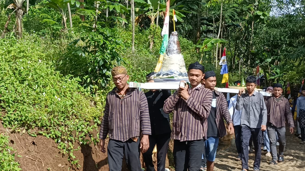 Syawalan Getuk, Pengungkit Potensi Wisata Kali Lojahan Cepokokuning