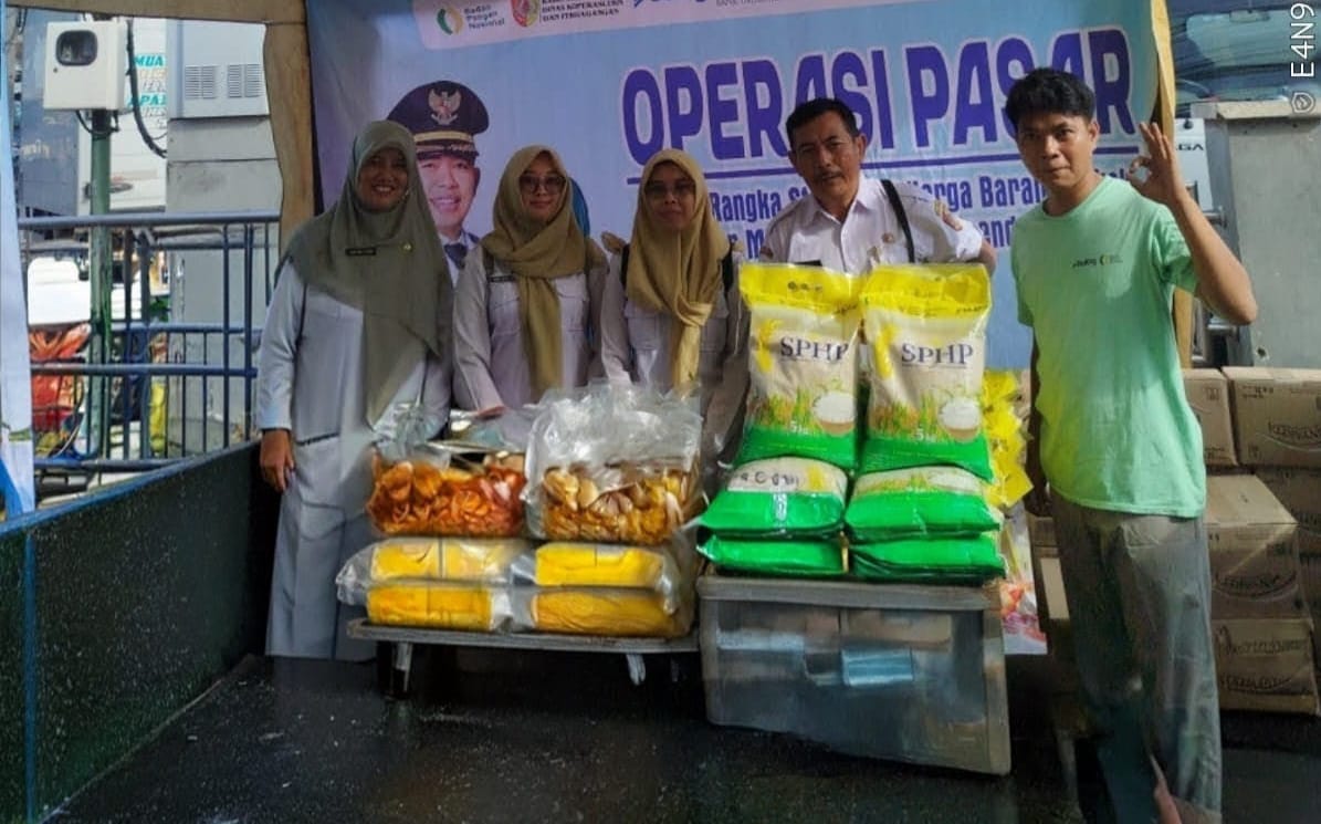 Tekan Laju Inflasi, Pemerintah Gelar Operasi Pasar Murah di Pasar Mangli