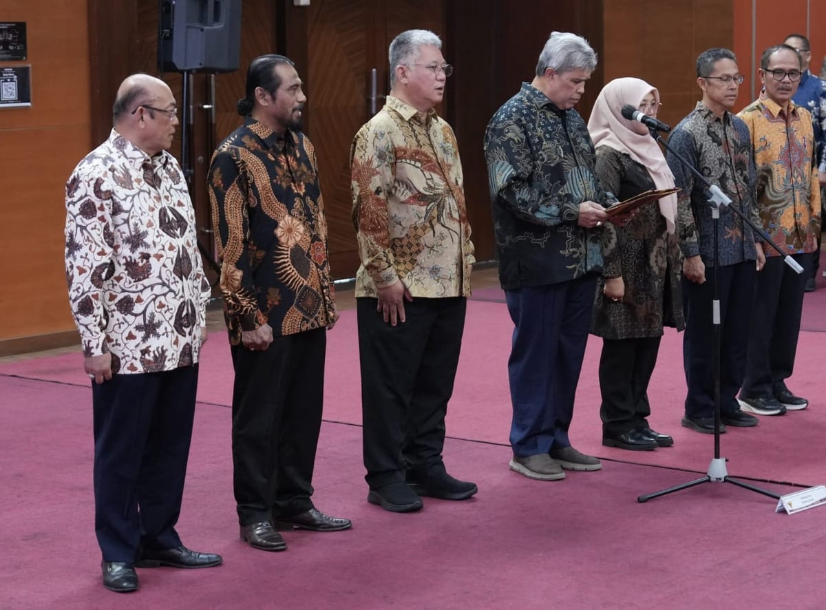 Menteri Dody Kukuhkan Pengurus LPJK 2025–2029, Perkuat Profesionalisme