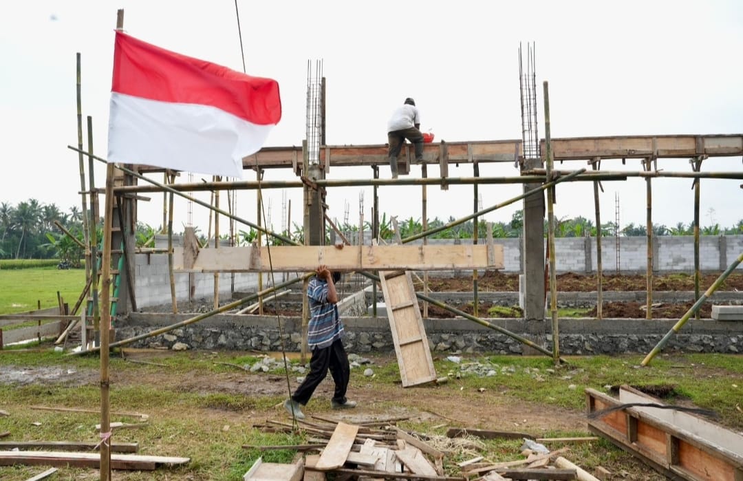 Kepala Desa Ciparakan Pangandaran Angkat Bicara Terkait Isu Pembongkaran Rumah Warga