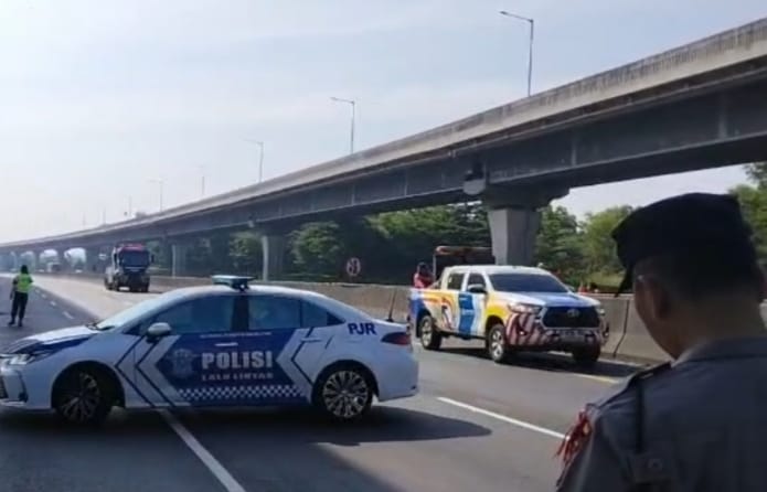Terjadi Insiden di KM 40 A Ruas Jalan Tol Jakarta-Cikampek