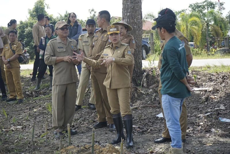 Landak Siaga Kekeringan: Karolin Ingatkan Petani Jangan Terlambat Tanam