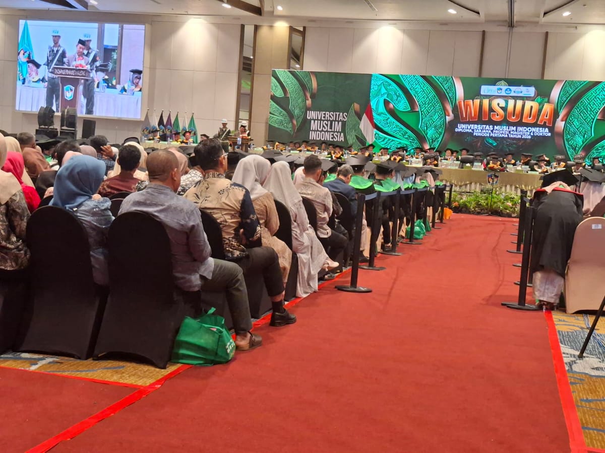 Wisudawan UMI Makassar Diharapkan Menjadi Sarjana Berkualitas