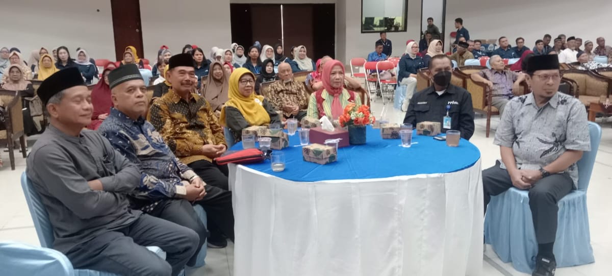 Keluarga Besar Pensiunan RRI Yogyakarta Menggelar Syawalan Bersama Karyawan Aktif