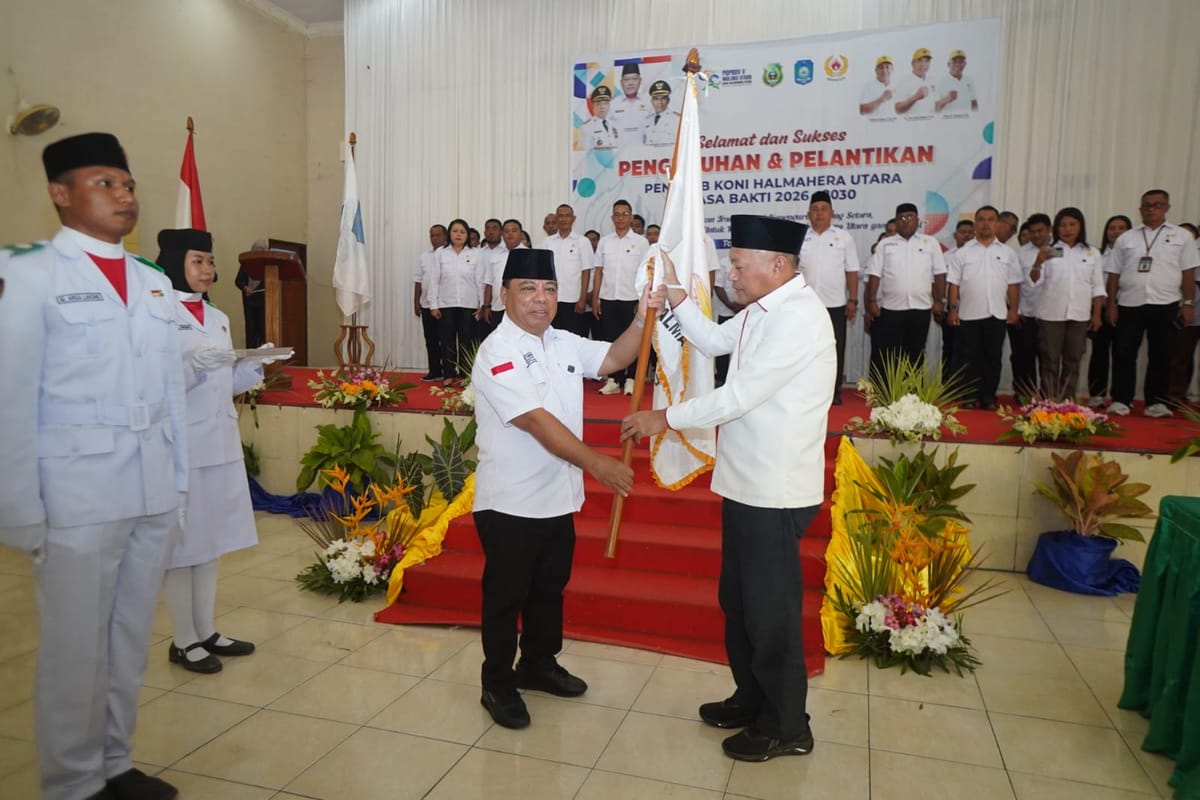 Ketua Umum KONI Malut Lantik Pengurus KONI Halmahera Utara Masa Bakti 2026-2030