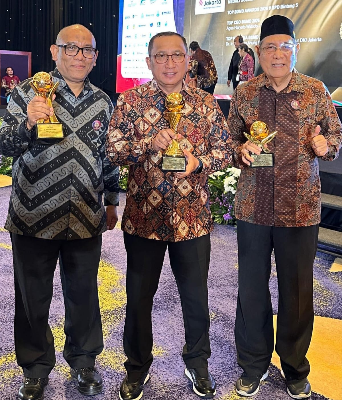 Penghargaan TOP BUMD 2026 Kado BPRS Bahari Berkesan Untuk HUT Pemda Kota Ternate Ternate-Spektroom