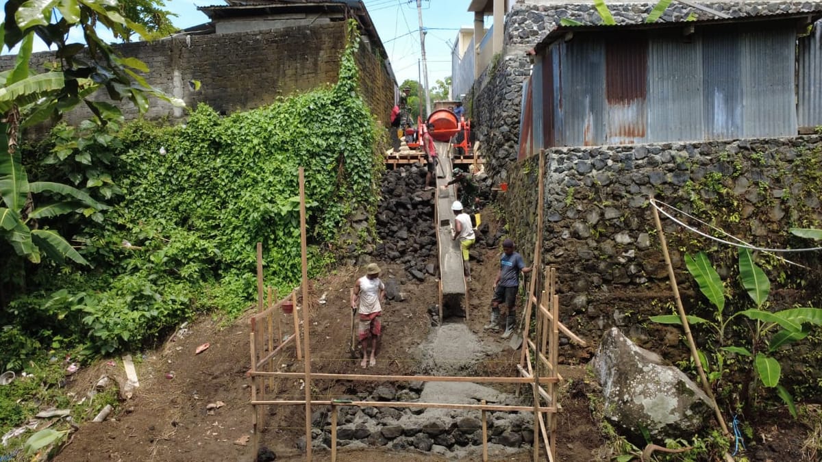 Membangun Jembatan, Perkokoh Kemanunggalan TNI untuk Kesejahteraan Masyarakat
