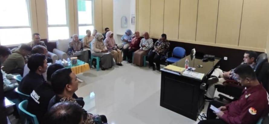 Rapat Evaluasi Anggaran dan Perkin Triwulan II, Kemenag Morotai Tekankan Kinerja dan Disiplin ASN