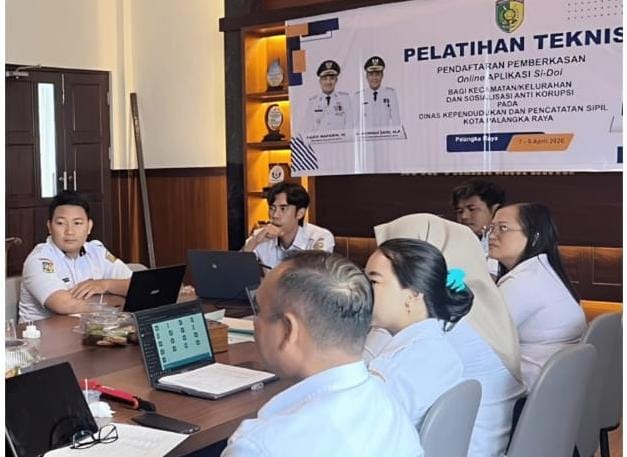 Disdukcapil Palangka Raya Gelar Pelatihan Aplikasi Si-Doi, Mantapkan Layanan Adminduk