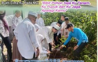 Nikah Tak Sekadar Ijab Kabul, Catin di Sabangau Tanam Pohon sebagai Janji Jaga Alam