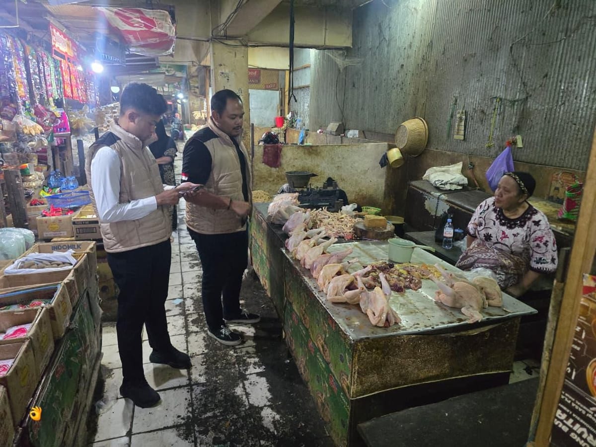 Jaga Stabilitas Harga, Satgas Pangan Polda Kalsel Pantau Stok Bapokting Di Pasar Antasari