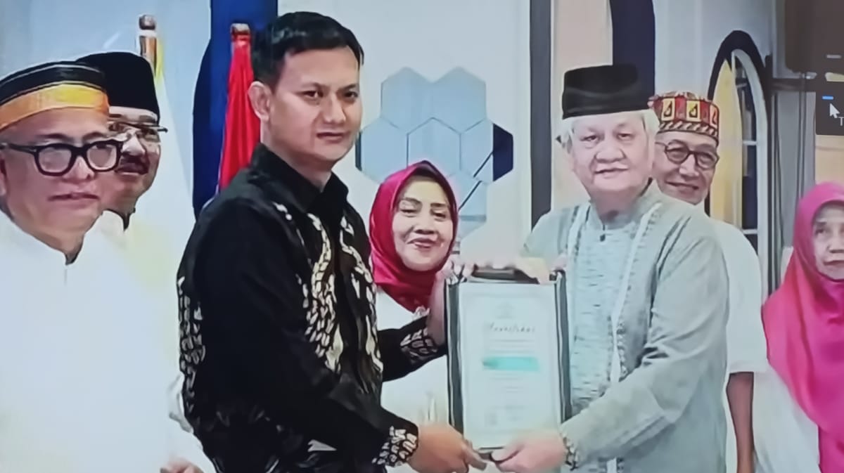 Spektroom.co.id Raih Sertifikasi Faktual dari Dewan Pers