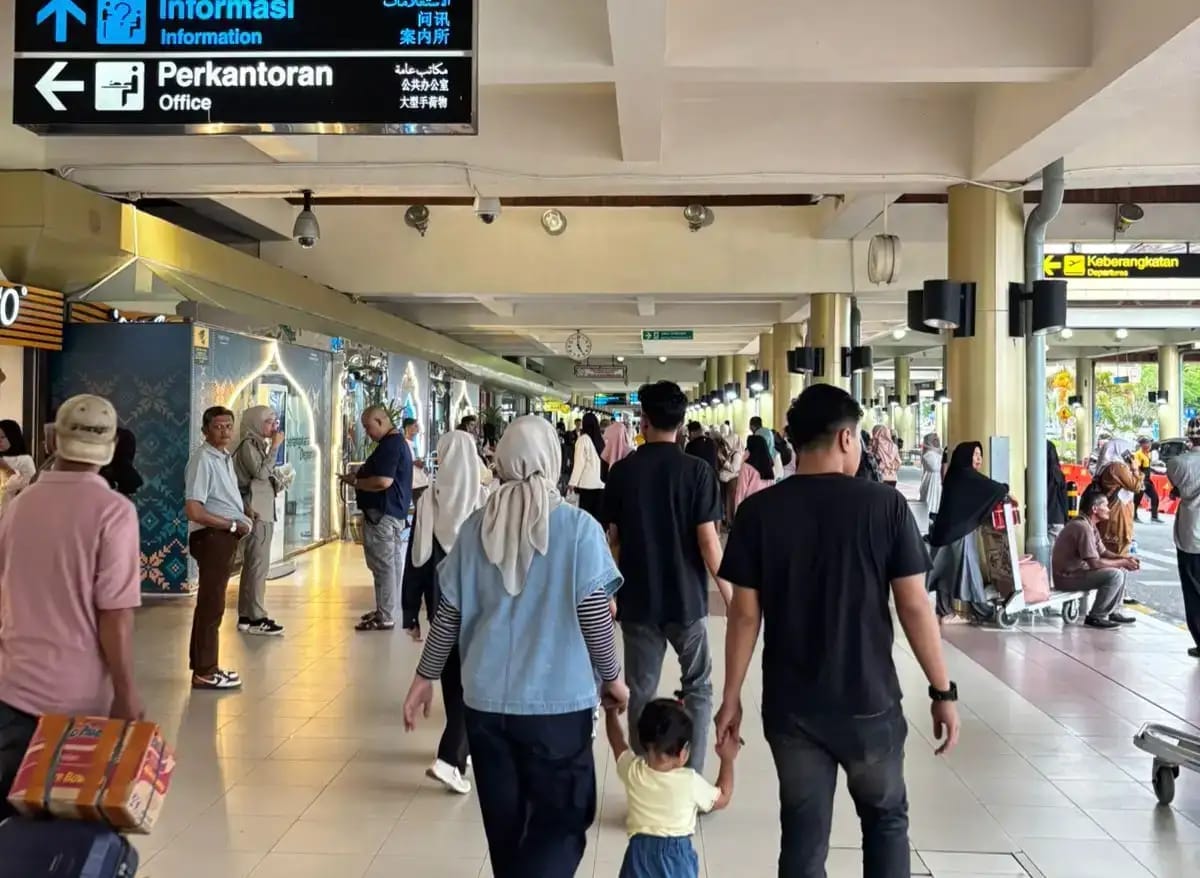 Bandara Internasional Minangkabau Padat, 43 Flight Hilir Mudik dari dan ke Padang